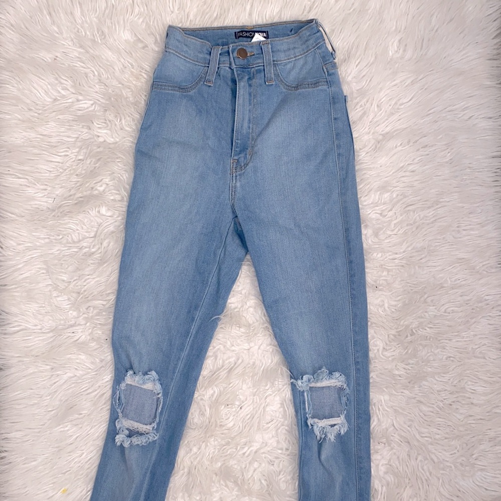 Fashion nova jeans
